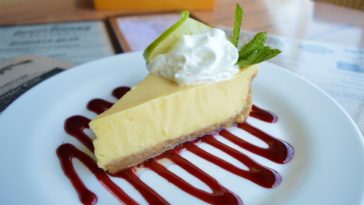 torta de limão com bolacha