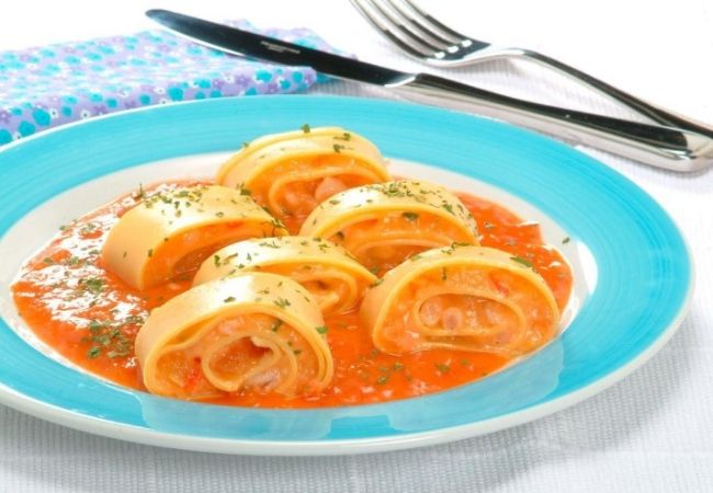 rondelli massa com recheio de camarão