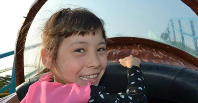 resgatar a filha abandonada no Japão