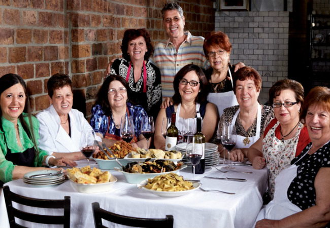 restaurante contrata avós conheça