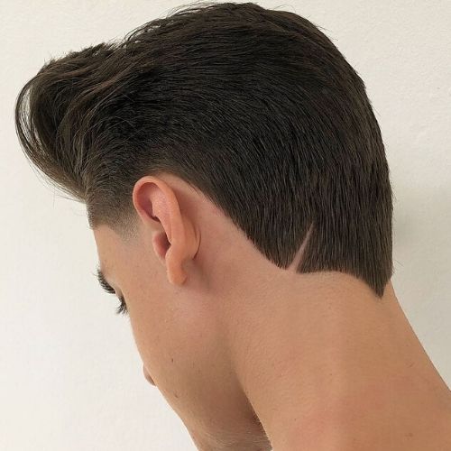 cortes de cabelo masculino degrade com risco curto