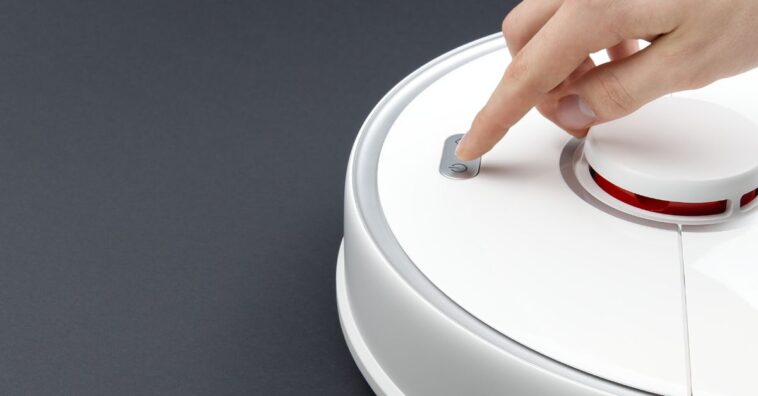 robô que passa pano