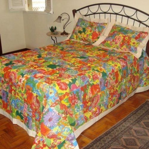roupa de cama com tecido chita