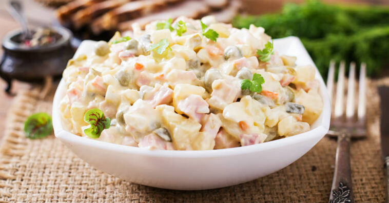 salada de maionese com ovo