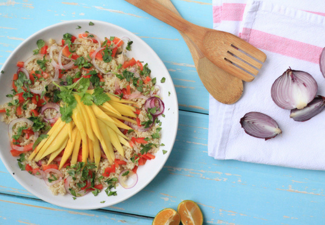 receita de salada de quinoa e manga