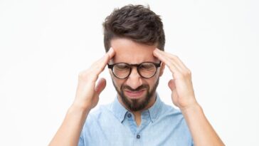 dor no couro cabeludo