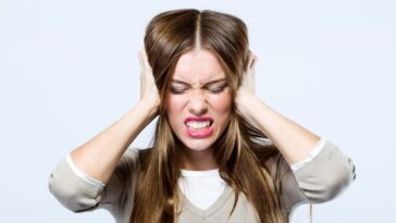 infecção no ouvido