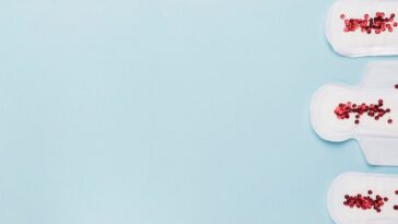 menstruação com coágulos