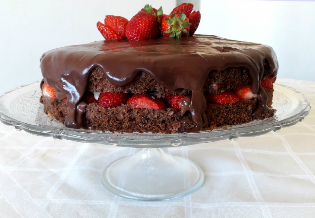 sobremesas de morango bolo de chocolate com morango