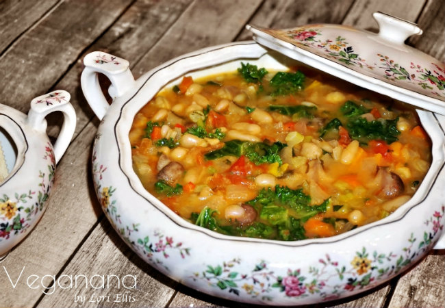 sopa de feijão branco com grão de bico