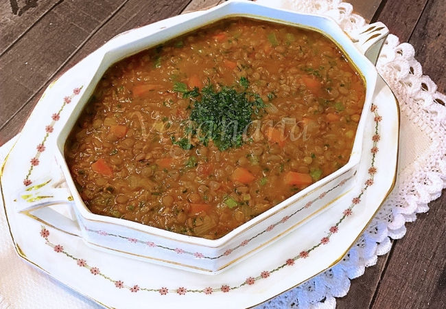 receita de sopa de lentilha vegan