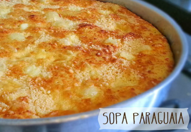 sopa paraguaia com queijo ralado
