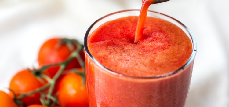 suco com gengibre e tomate