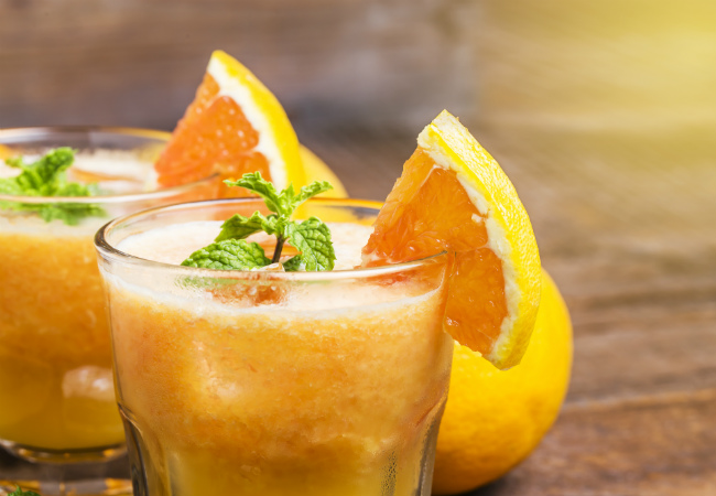 sucos nutritivos laranja melão e salsa