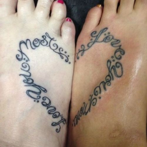 tatuagens para mãe e filha complementar pés