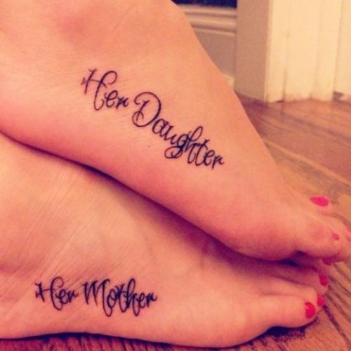 tatuagens para mãe e filha no pé