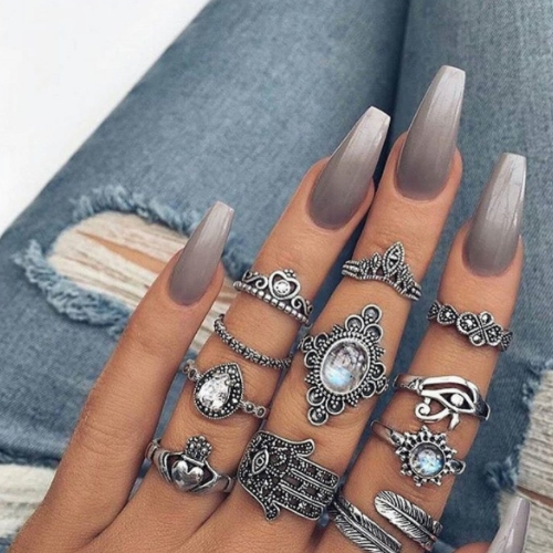 qual tipo de unha escorpiao