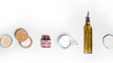 tirar mancha de óleo da roupa