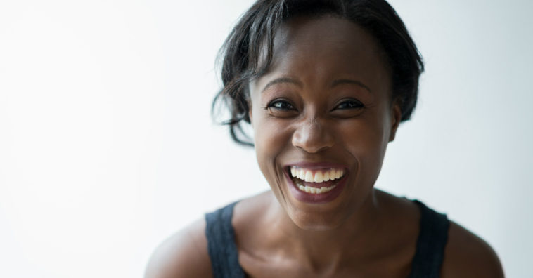 tirar tártaro dos dentes