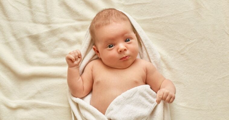 toalha de banho para bebê