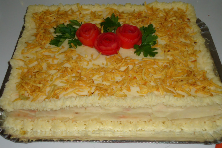 torta de frango com pão de forma