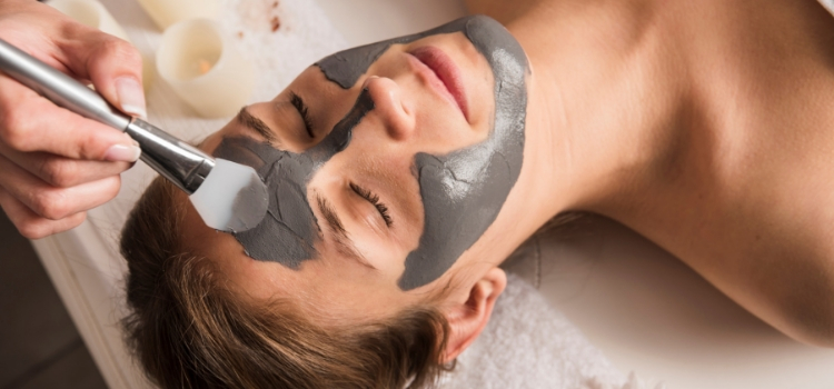 tratamentos para clarear a pele do rosto