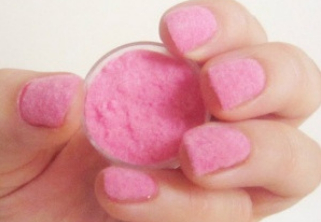 fazer unha de pelúcia rosa