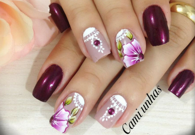 unha decorada roxa cintilante