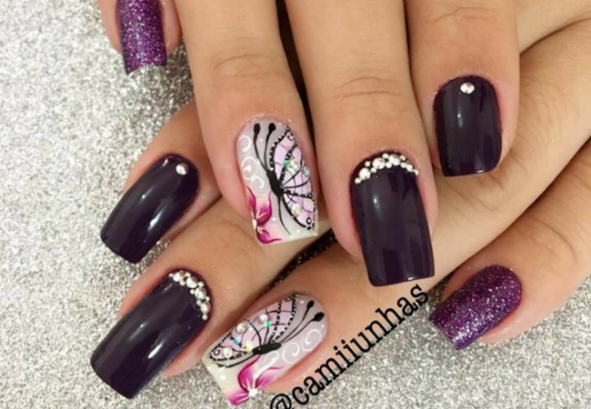 unha decorada roxa uva