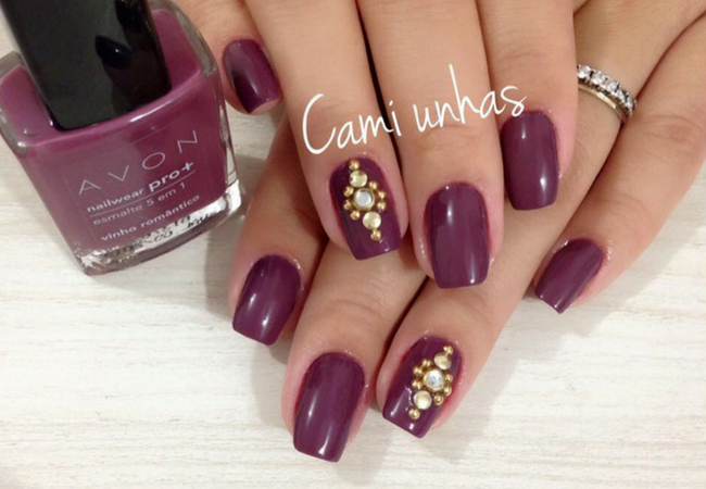 unha decorada roxa vinho romântico