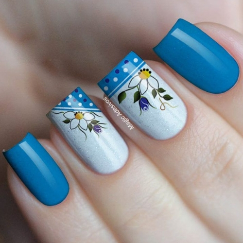 modelo unhas azuis decoradas adesivos