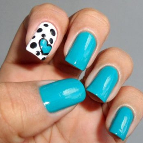 modelo unhas azuis decoradas turquesa