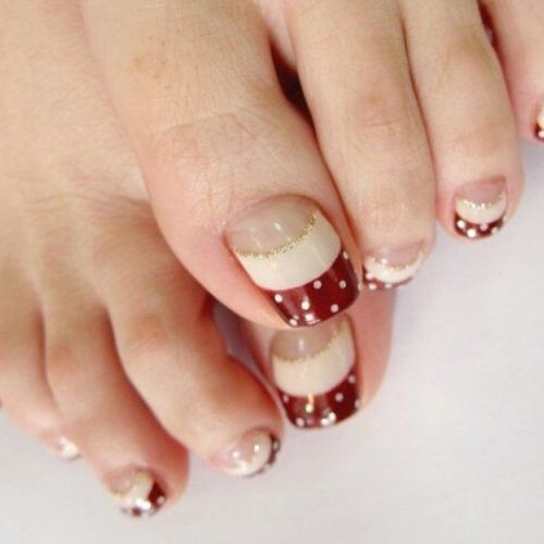 modelo unhas decoradas do pé vermelho e bege
