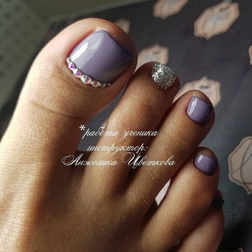 modelo unhas decoradas do pé lilas glitter