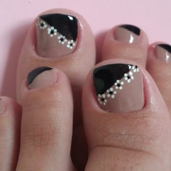 ideias de unhas do pé decoradas diagonal