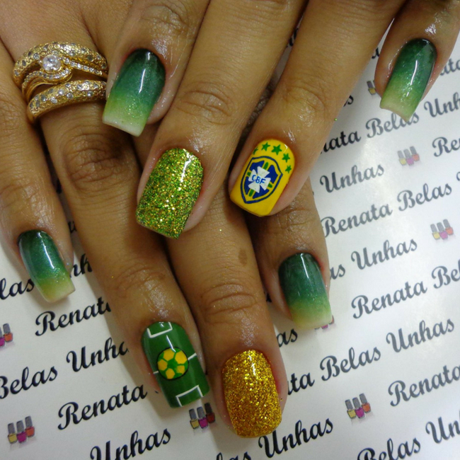 ideia de unhas para copa degradê