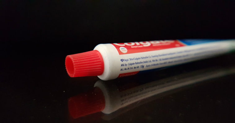 usos da pasta de dentes