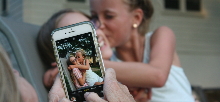 vantangens de ter uma irmã mais velha educada primeiro