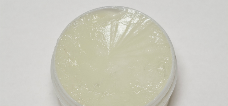 vaselina líquida propriedades