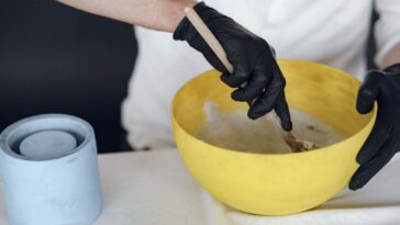 vaso de toalha com cimento