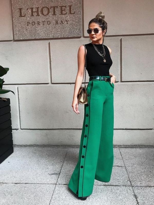 calça pantalona verde