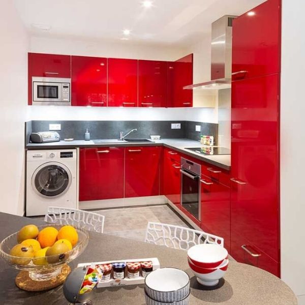 pintura vermelho e branco