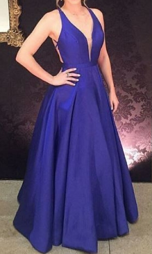 modelo vestidos de formatura convidada azul