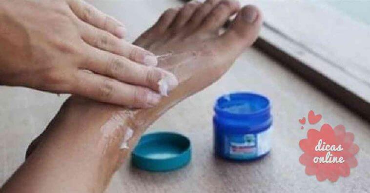 vick baporub nos pes