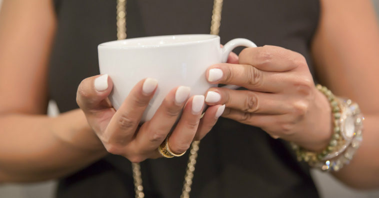 vinagre nas unhas benefícios