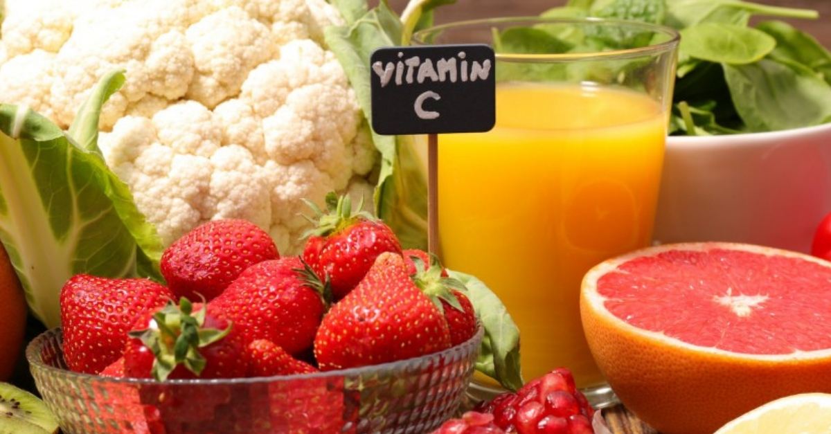 Benefícios e como tomar vitamina C