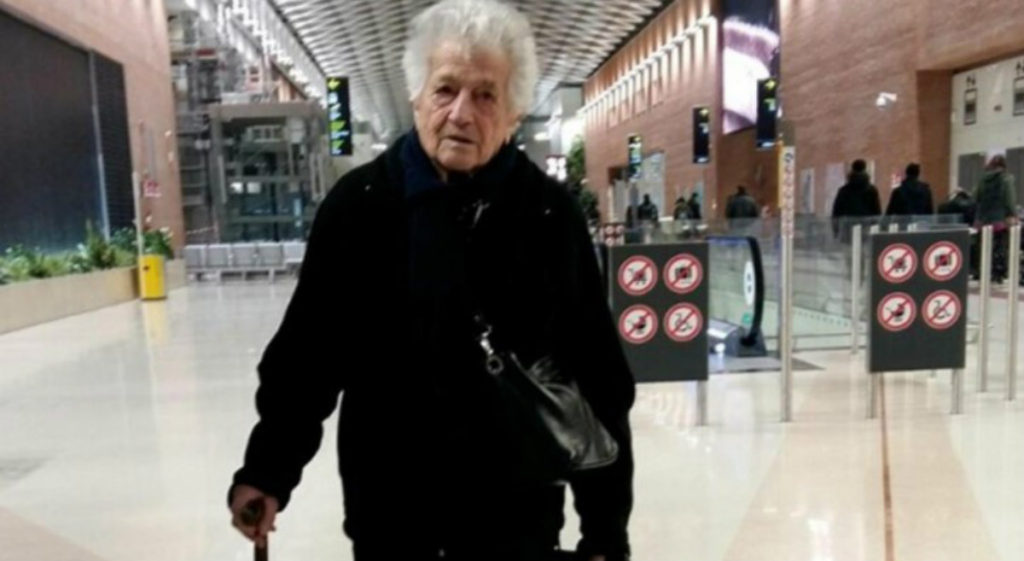 vovó de 93 anos vira voluntária na África